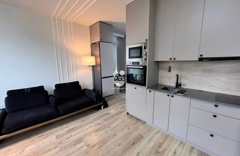 Long-term rent modern apartment in a premium building in Batumi, Lortkipanidze 2B