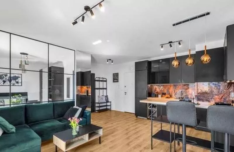 Long-term rent 2-room apartment with a balcony in Mokotów, Warsaw