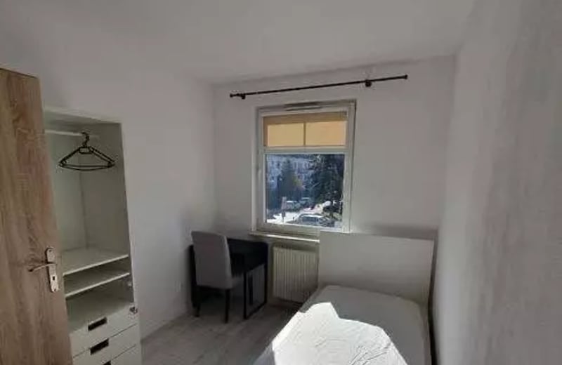Long-term rental spacious 4-room apartment in Wrocław