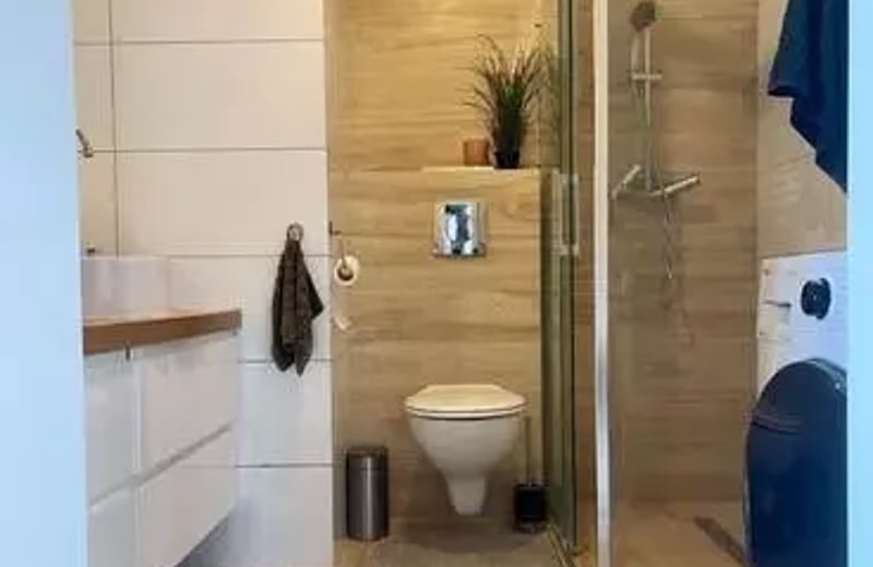 Long-term rental of a bright 3-room flat with balcony and parking ideal for a family in Wrocław