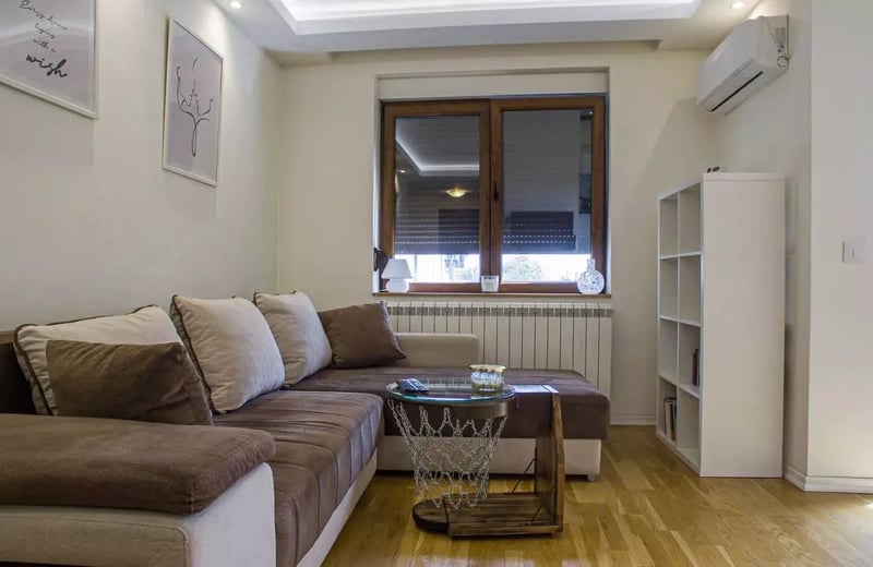 Long-term rental of a 2-room apartment in a new building with a terrace, Vozdovac area, Belgrade