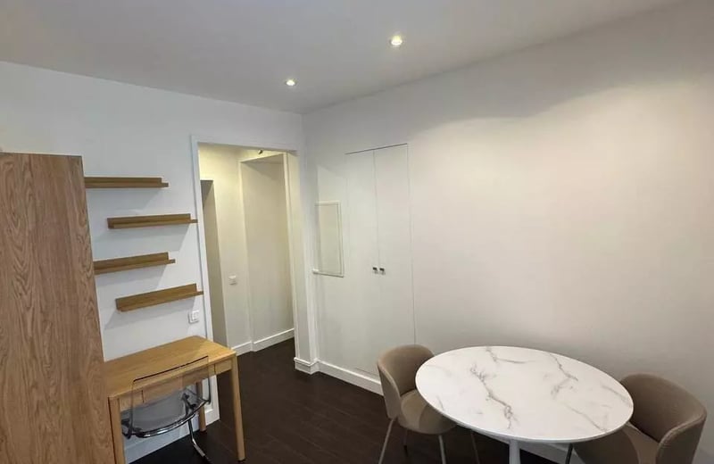 Long-term rental studio 22 m² in the 16th arrondissement, Paris, France