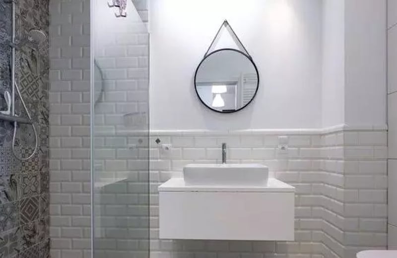 Long-term rental cozy 2-room apartment with balcony in Mokotów district, Warsaw, Poland