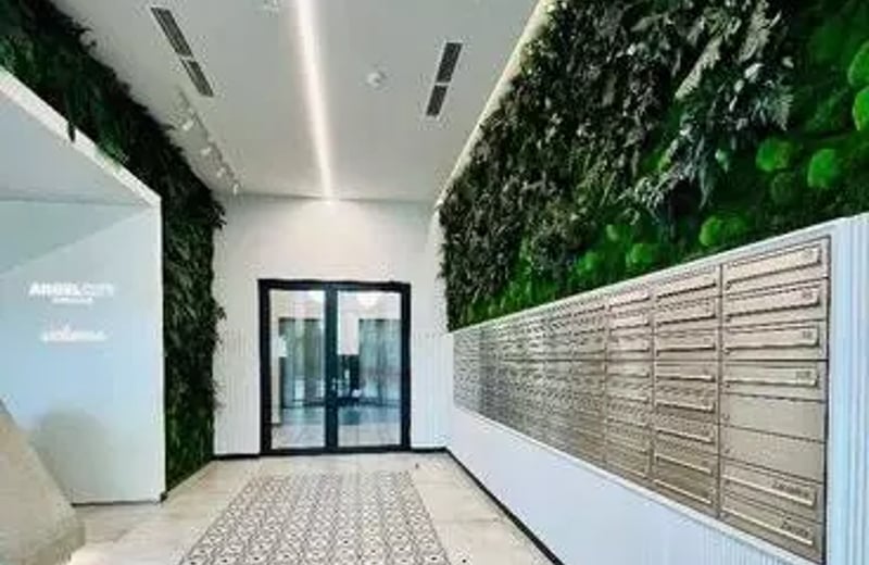 Long-term rental 1-room apartment 28 m² in a prestigious residential complex, Wrocław, Poland