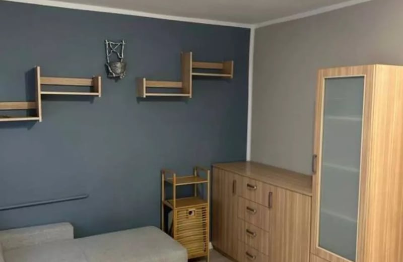 Long-term rental in Wrocław: 1-room apartment, 25 m², in Śródmieście district near park and shops