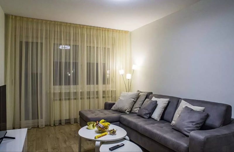 Long-term rental in Belgrade — 51 m² three-room apartment with balcony and appliances near the city center