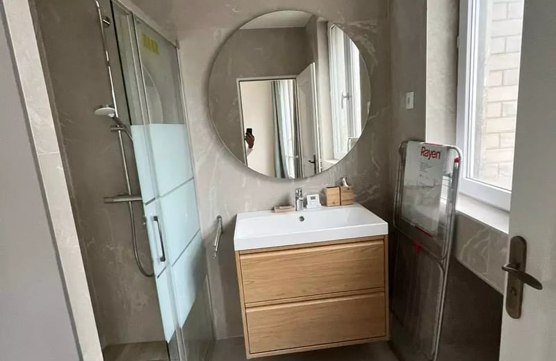 Alquiler a largo plazo en París — piso de 55 m² y 3 habitaciones con balcón en rue Barthélemy, distrito 15