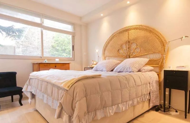 Alquiler a largo plazo en París — piso de 84 m², 3 habitaciones con terraza y ascensor en el distrito 16