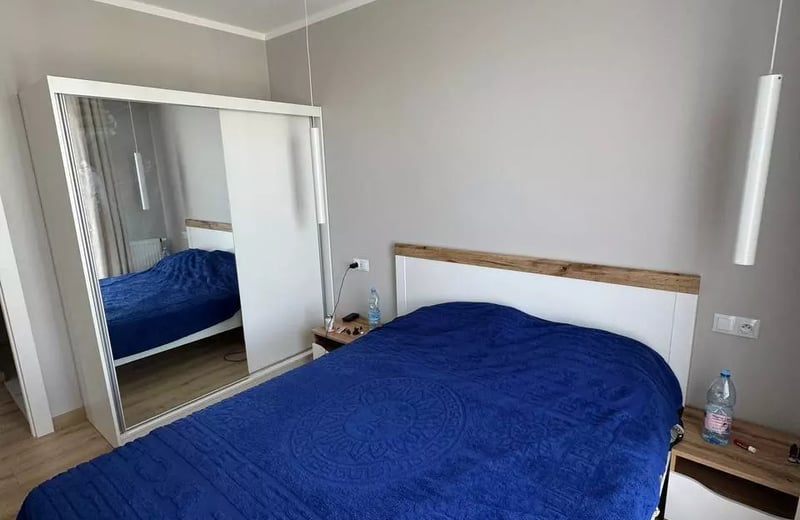 Long-term rental of a modern 54 m² 2-room apartment with a balcony in the quiet Mistrzejowice area, Krakow