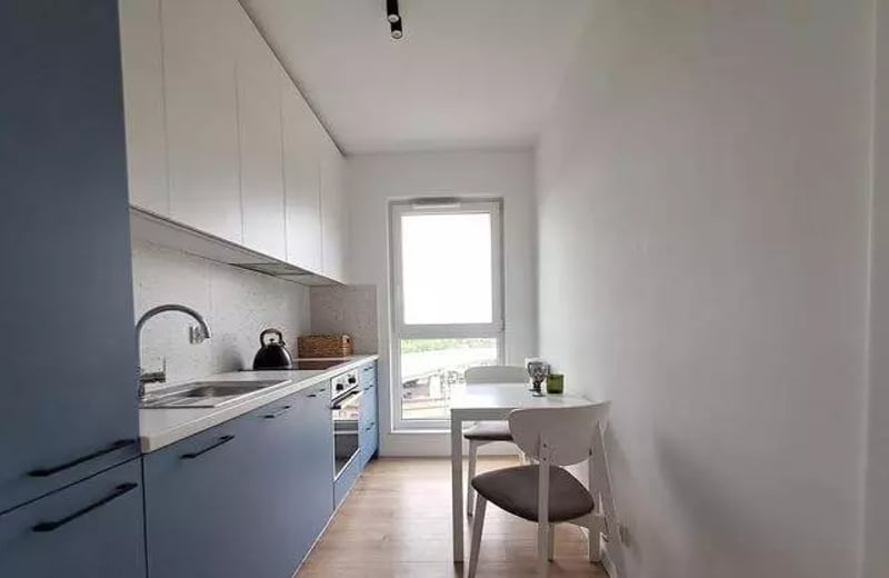 Долгосрочная аренда современной 3-комнатной квартиры 54 м² с балконом в районе Подгуже, Краков