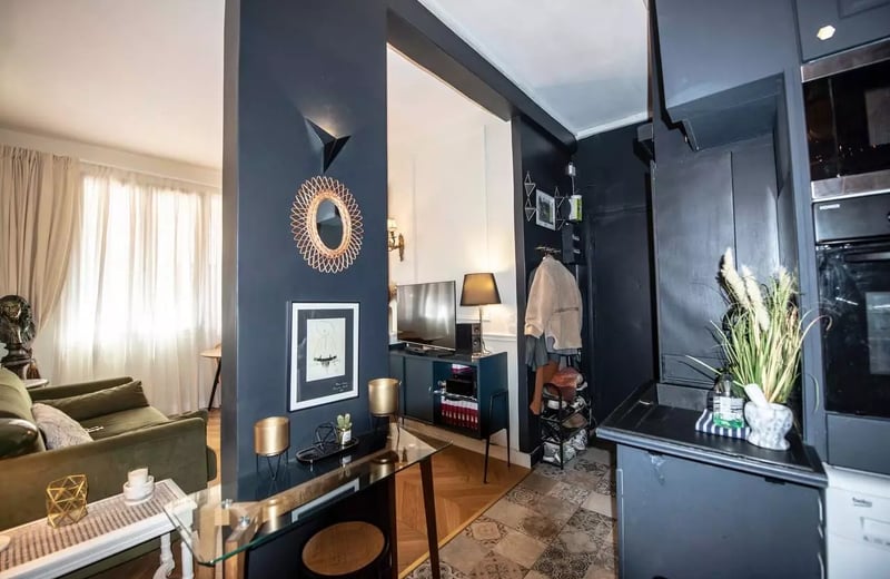 Long-term rental of a 35 m² 2-room apartment on Villa Jean Jaurès, Clichy — near Paris