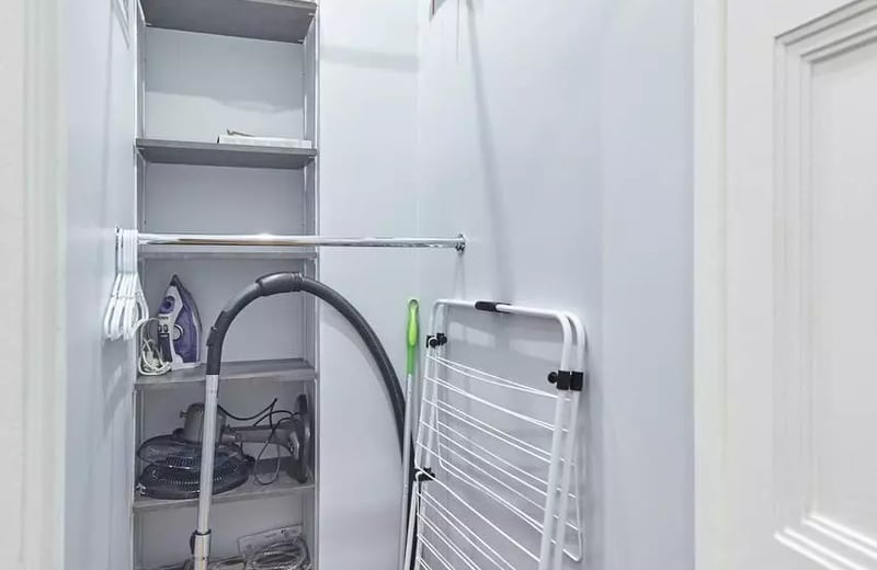 Long-term rental of a 24 m² studio on rue Cepre, 15th arrondissement of Paris, 1st floor