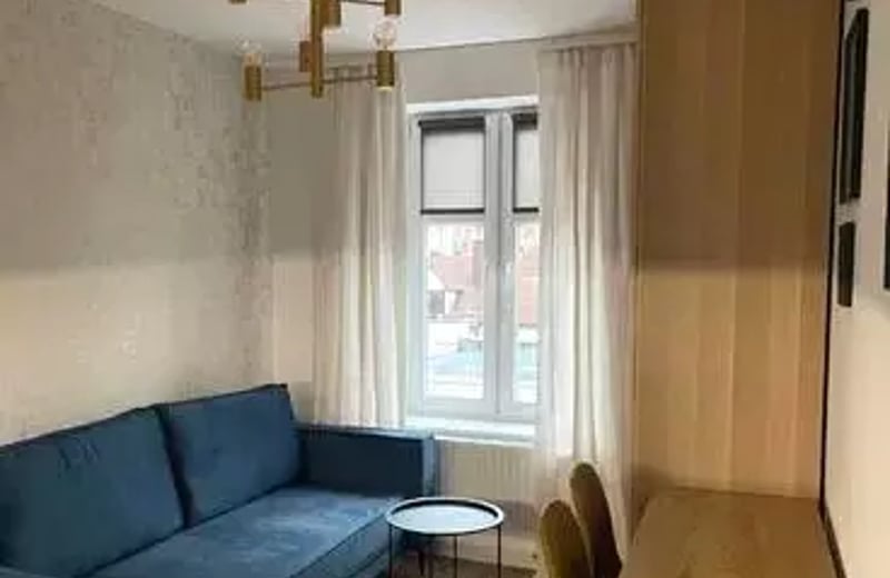 Alquiler a largo plazo de un estudio acogedor de 20 m² en Katowice