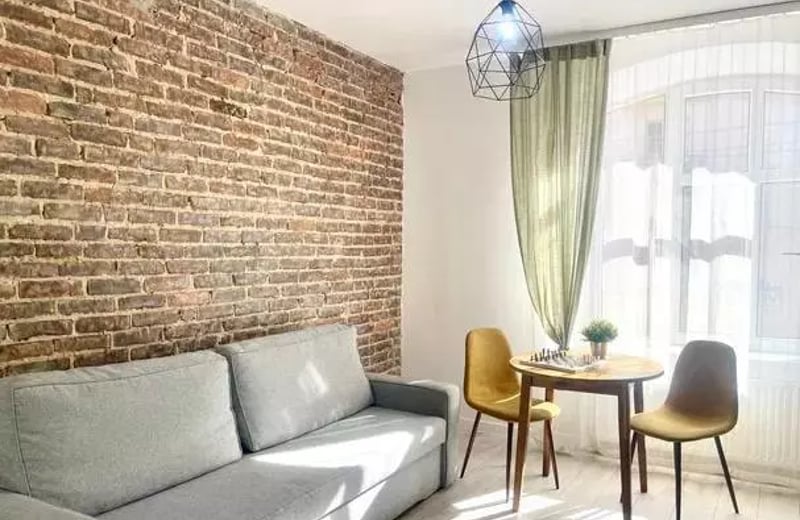 Alquiler a largo plazo estudio de 19,5 m² en una zona acogedora de Katowice a buen precio