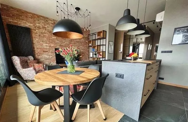 Long-term rental 2-room apartment with balcony and AC in Mokotów, Warsaw