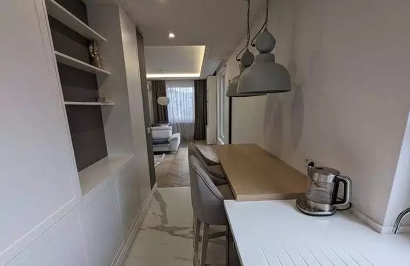 Spacious four-room apartment with 60 m² terrace and walk-in closet for long-term rent in Bielany, Warsaw