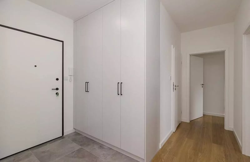 Долгосрочная аренда 78м², 4-комнатная квартира с балконом и паркингом, ул. Wschodu Słońca, Влохы, Варшава, Польша