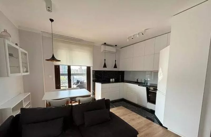 Alquiler a largo plazo piso de 3 habitaciones, 63 m² en Mokotów, Varsovia, Polonia