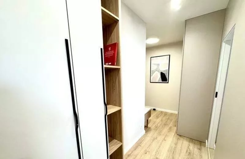 Long-term rental of a 2-room apartment, 40 m² in Krakow, Poland