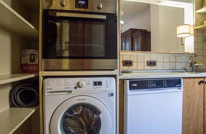 Long-term rental of a 2-room apartment, 63 m² in Belgrade, Serbia