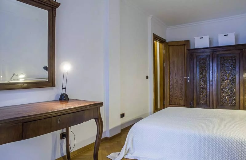 Long-term rental of a 2-room apartment, 63 m² in Belgrade, Serbia