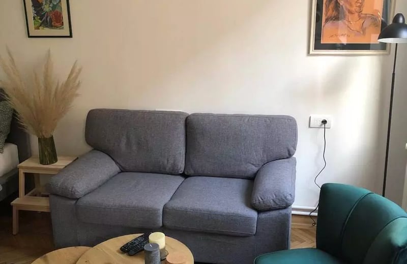 Location longue durée d’un studio de 26 m² à Belgrade, Serbie