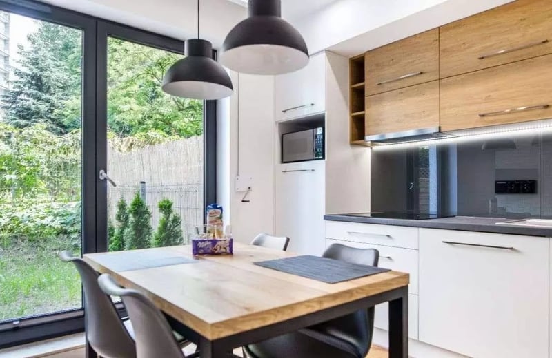 Long-term rental of a 2-room apartment 27m² in Krakow, Poland