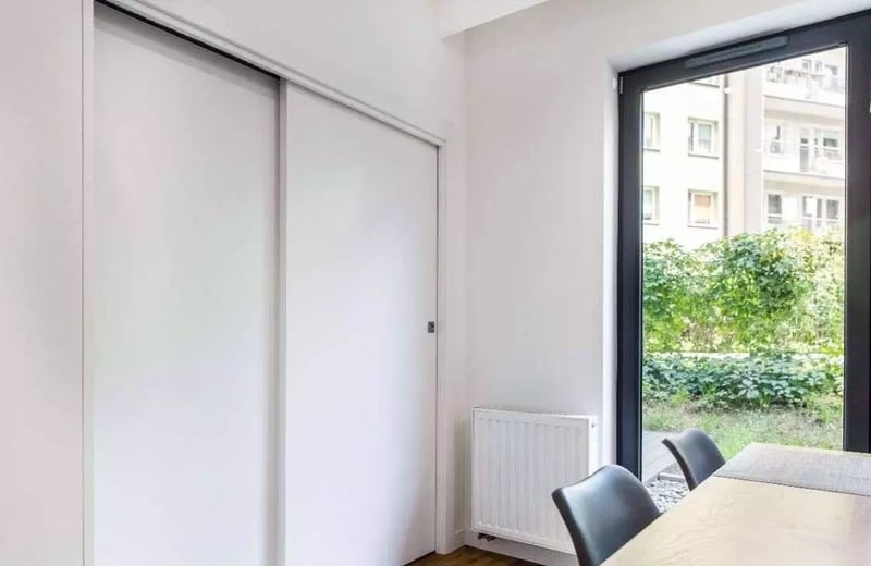 Long-term rental of a 2-room apartment 27m² in Krakow, Poland