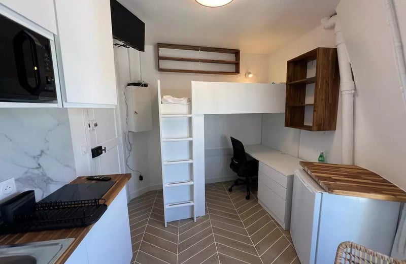 Langzeitmiete eines 9m² Studios in Paris, Frankreich