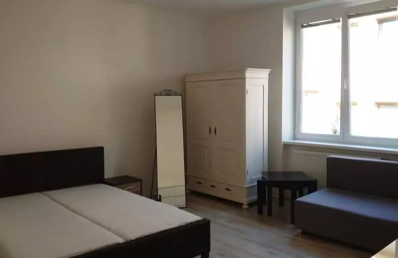 Location longue durée Appartement 2 pièces avec cuisine séparée dans la Vieille Ville de Bratislava, Slovaquie