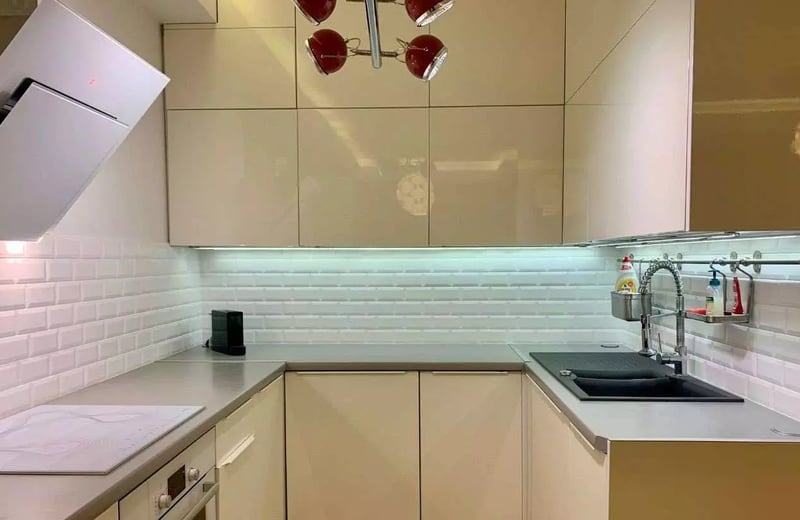 Long-term rental of a 3-room 70 m² apartment in Warsaw, Poland