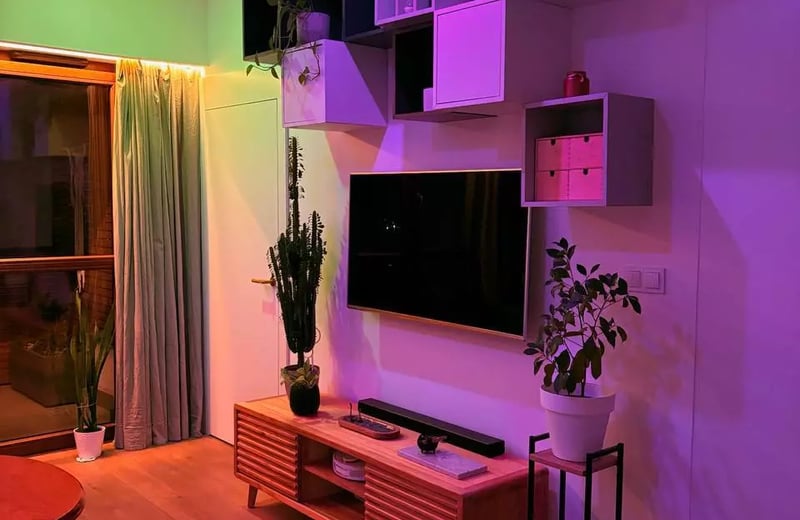 Alquiler a largo plazo de un apartamento de 47 m² con dos habitaciones y balcón en el distrito de Wola, Varsovia