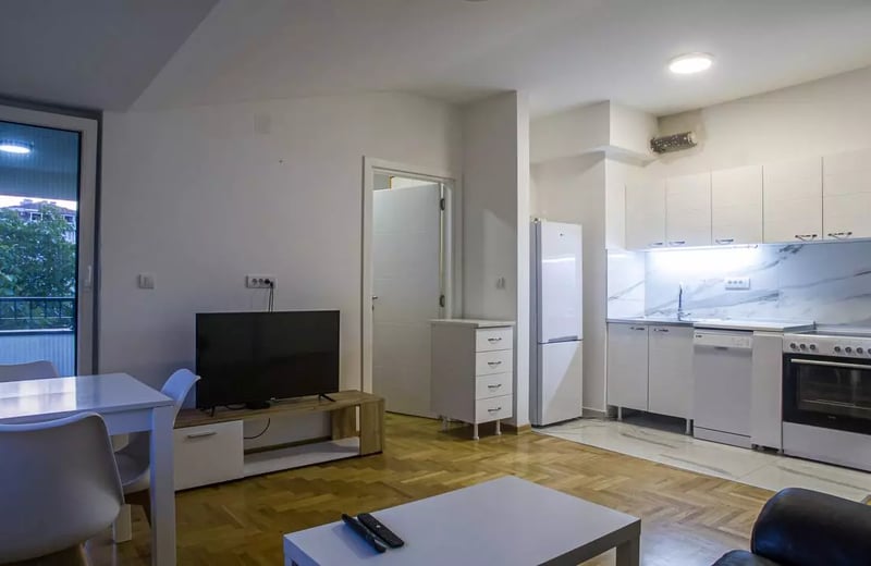 Location longue durée d’un appartement 2 pièces 52 m², Serbie, Belgrade