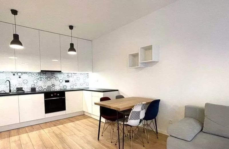 Location longue durée appartement moderne 2 pièces 44 m² à Mokotów, Varsovie, Pologne