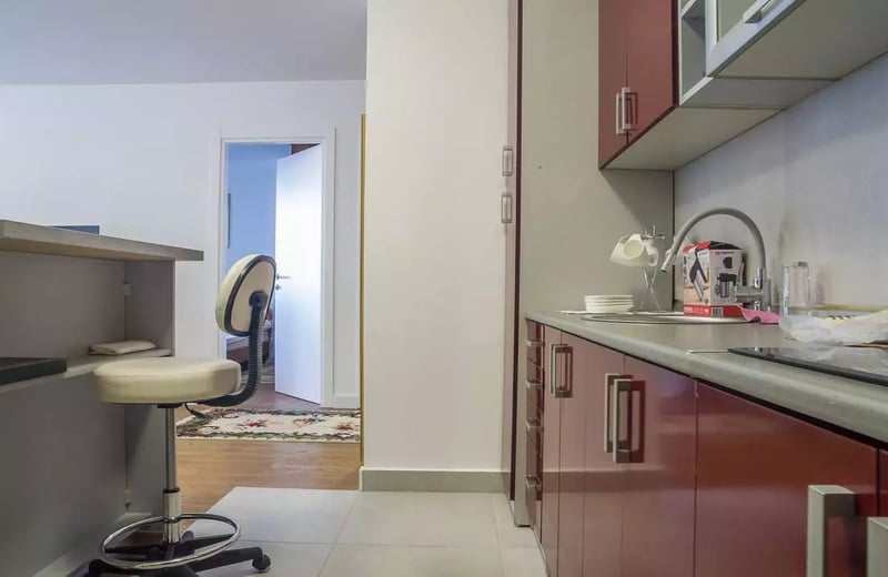 Alquiler a largo plazo de un piso de 2 habitaciones 48 m² en Belgrado, Serbia