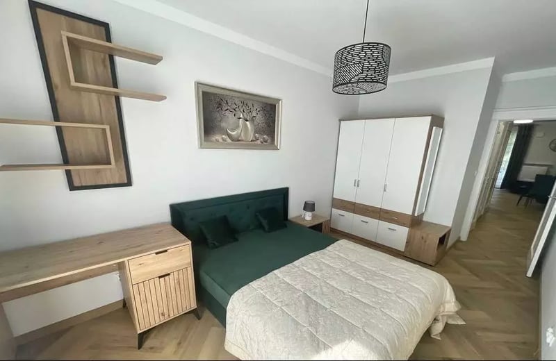 Long-term rental of a 3-room apartment 65m² in Saska Kępa district, Warsaw, Poland
