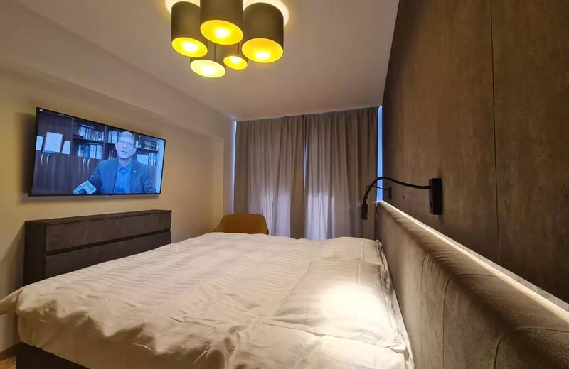 Long-term rental 2-room apartment in Tractoru district, Brașov, Romania