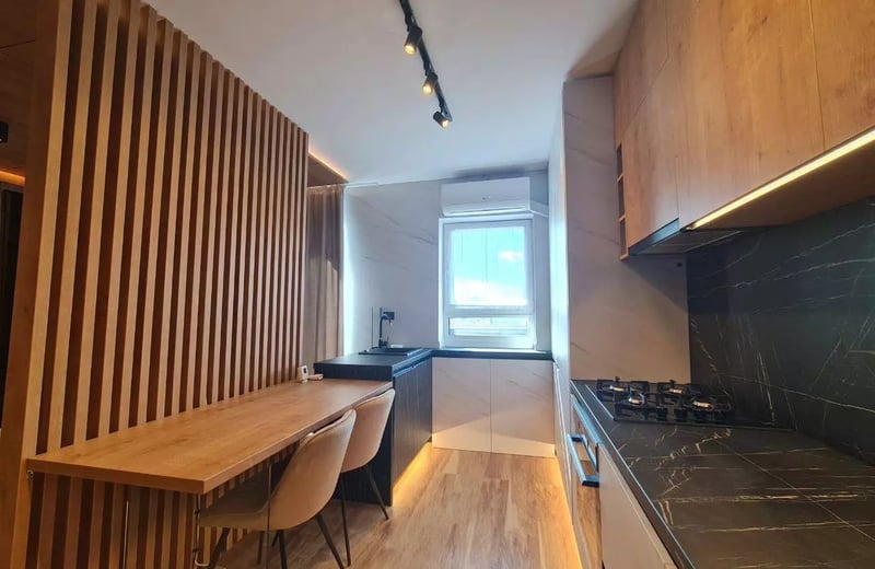 Long-term rental 2-room apartment in Tractoru district, Brașov, Romania