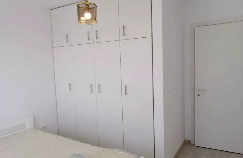 Long-term rent 2-room apartment in Tractorul, Brasov, Romania