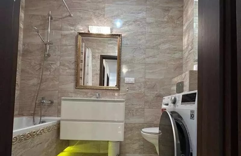 Location longue durée appartement 2 pièces 46 m², Olimpia Port, Wrocław, Pologne