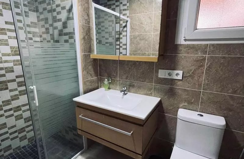 Долгосрочная аренда 4-спальной квартиры, 120 м², район порта, Торревьеха, Испания