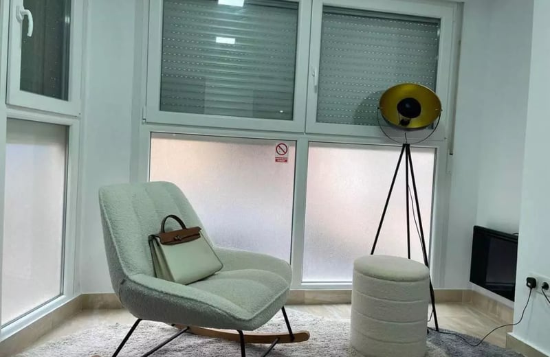 Долгосрочная аренда 4-спальной квартиры, 120 м², район порта, Торревьеха, Испания