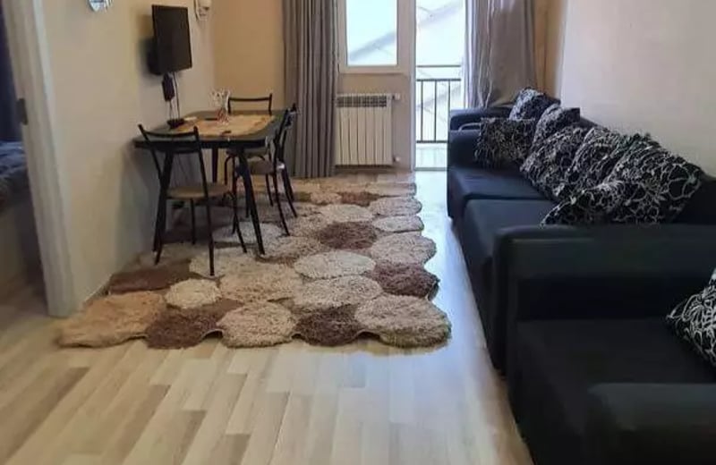 Alquiler a largo plazo apartamento 1+1, 50 m², Batumi, Georgia
