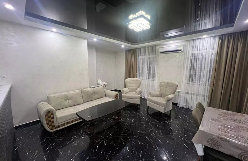 Alquiler a largo plazo de piso 3+1, 100 m², Batumi, Georgia