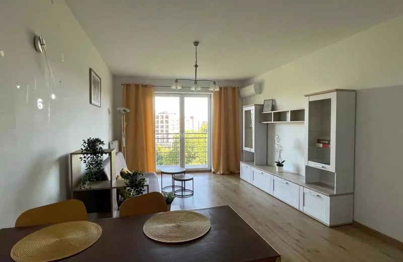 Long-term rental of a 2-room apartment, 48 m², in the Krowodrza district, Krakow, Poland