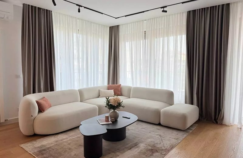 Alquiler a largo plazo de apartamento de 4 habitaciones 140 m², Vračar, Belgrado, Serbia