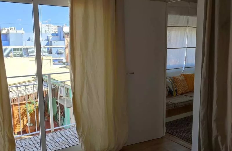 Долгосрочная аренда 3-комнатной квартиры 65 м² в Аликанте, Испания