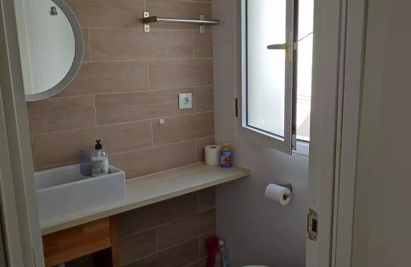 Долгосрочная аренда 3-комнатной квартиры 65 м² в Аликанте, Испания