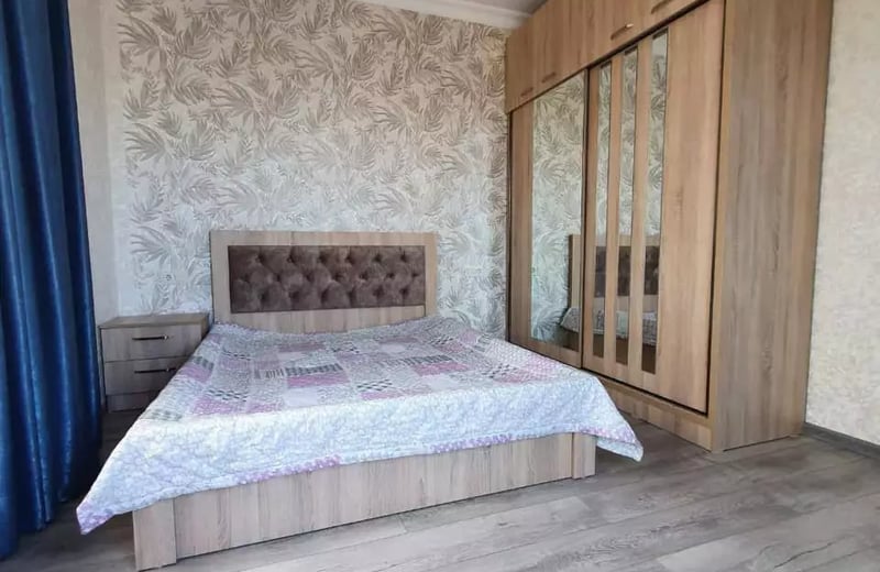 Alquiler a largo plazo de apartamento 2+1 de 95 m² en Batumi, Georgia