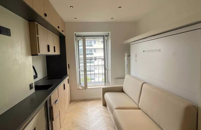 Alquiler a largo plazo de estudio de 15 m² con balcón en el distrito 7 de París, Francia